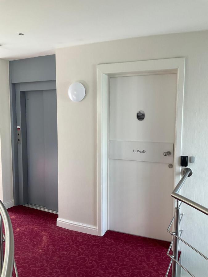 La Chambre Du Chateau De Bernalmont เลียจ ภายนอก รูปภาพ